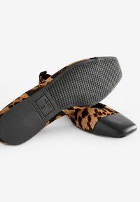 Next Ballerina's - leopard