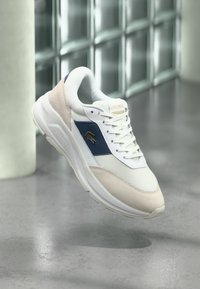 Neizbrano, white/navy