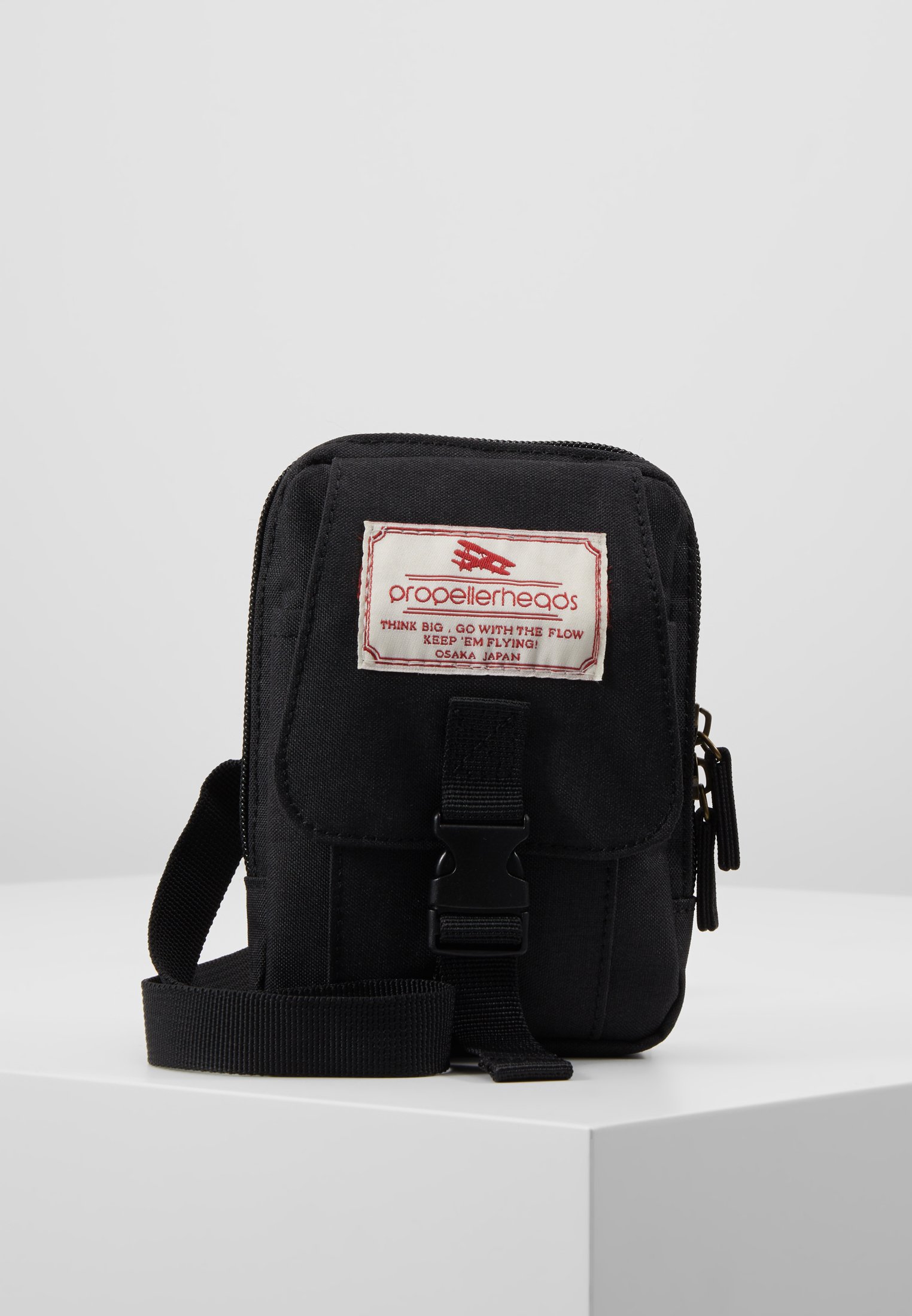 Propellerheads Skulderveske blacksvart Zalando.no Propellerheads Skulderveske blacksvart Zalando.no