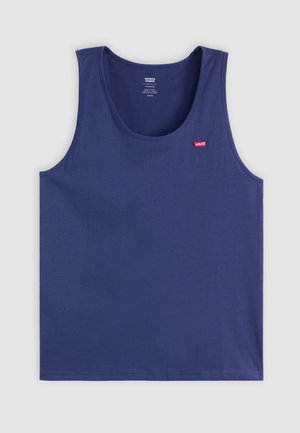 Camiseta sin mangas de color azul marino hecha de una tela suave, con un escote redondeado y pequeño logo rojo de Levi's en el lado izquierdo del pecho.