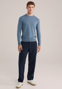 WE Fashion THE EVERYDAY - Jersey de punto - pastel blue