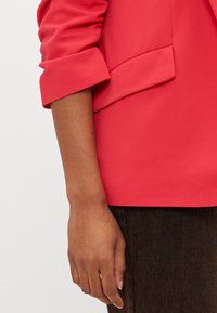 ONLY Petite ONLCAROLINA DIANA - Σακάκι - raspberry