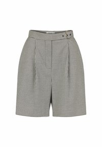 Szorty w czarno-białą kratę gingham z wysokim stanem, plisowanym fasonem i detalem z klamrą na pasku. Tkanina wydaje się gładka i usztywniona.