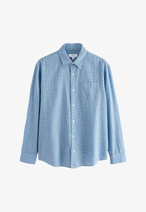 Mænds mediumblå ternet langærmet skjorte med knapper, krave og frontlomme, på hvid baggrund.