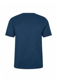 Preprosta temno modra majica s kratkimi rokavi, prikazana od zadaj na belem ozadju.