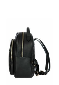 Sac à dos en cuir noir avec une finition texturée, deux compartiments zippés, des bretelles ajustables et une poignée supérieure renforcée.