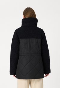 Barbour International JEMISON QUILT - Winter jacket - black