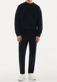 Mango Sweatshirt - royal blue