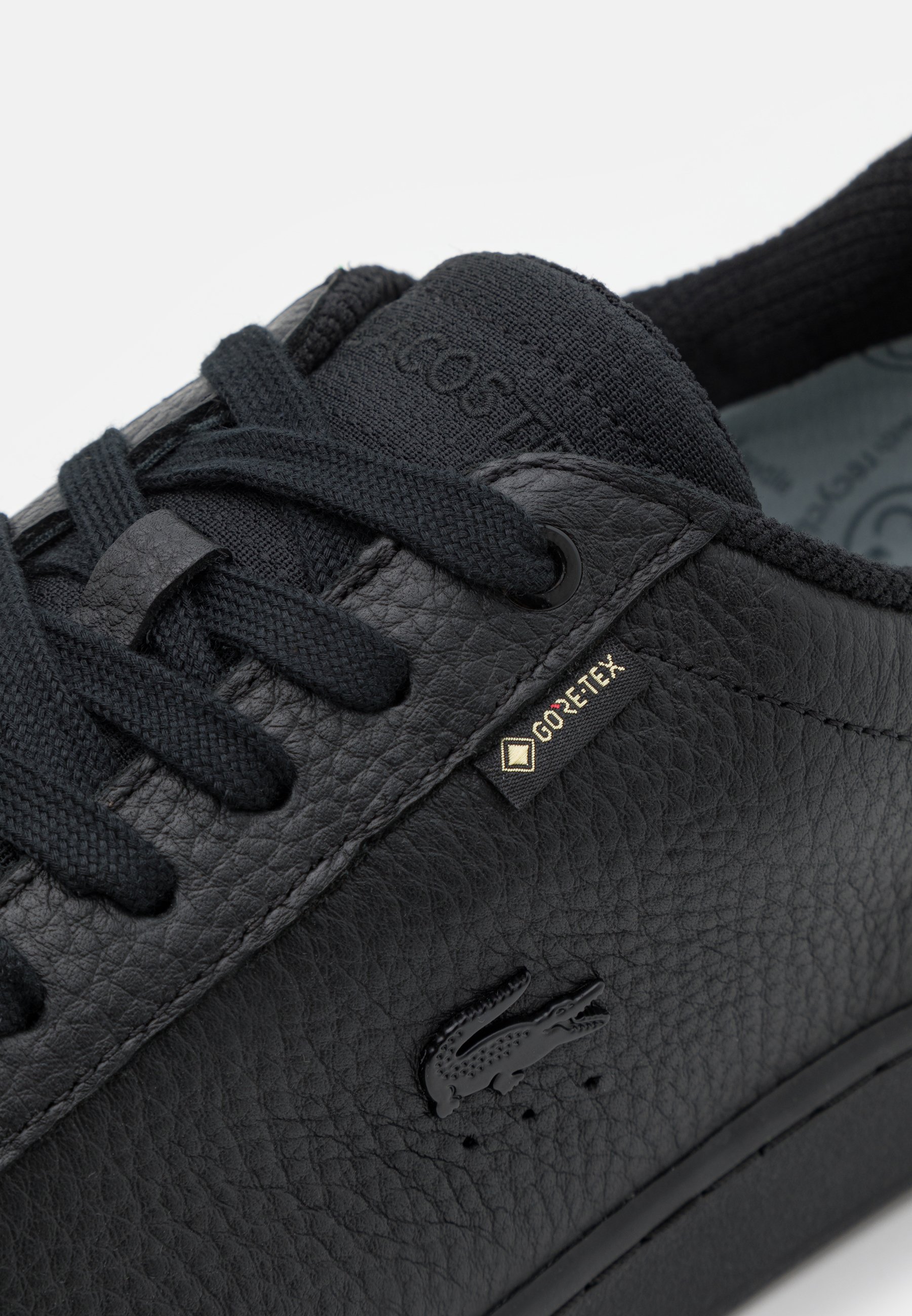 lacoste gore tex