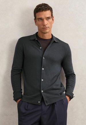 Cardigan - bottle green