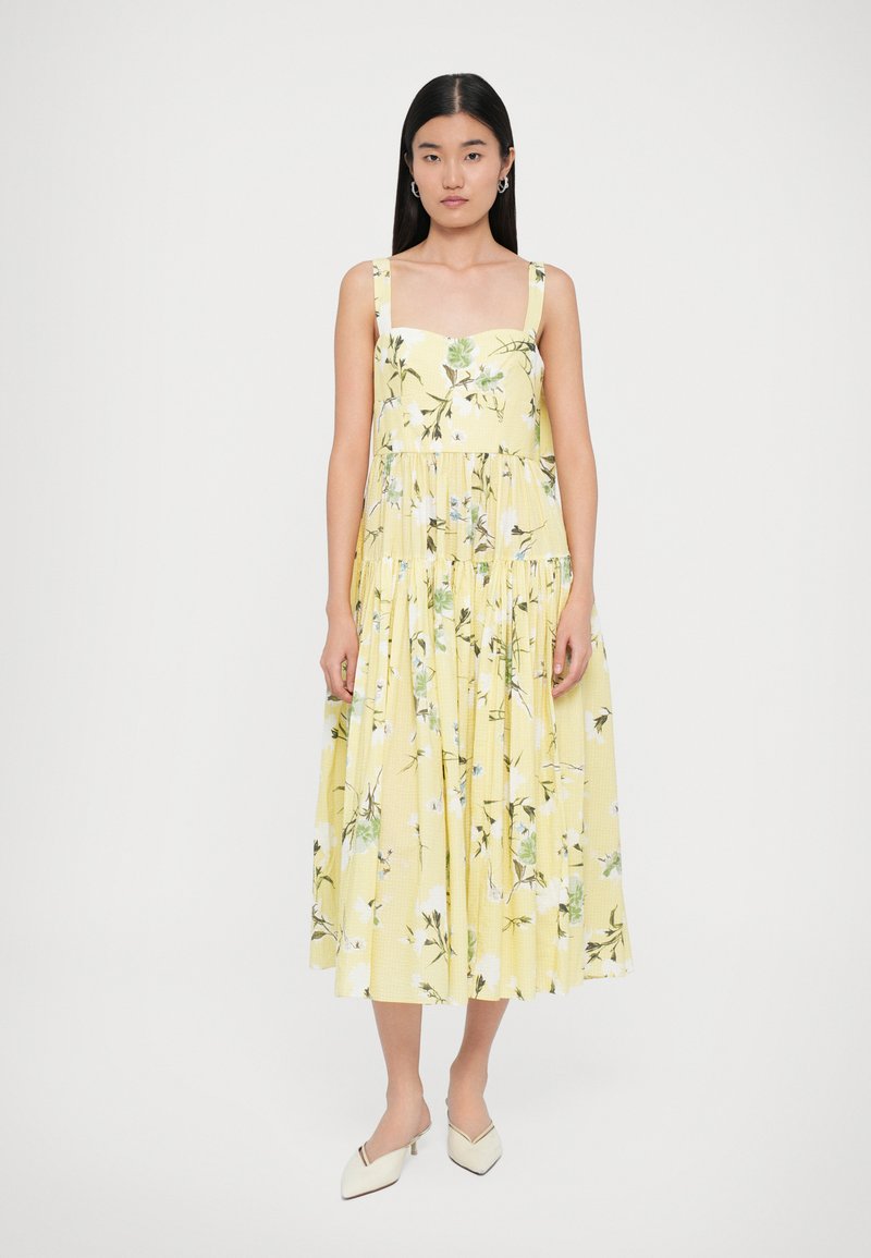 chinese dress ladies Blouson Sleeve Neck Tie Gown
