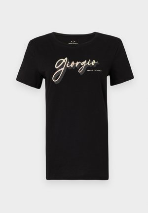 T-shirt en coton noir à manches courtes et col rond, avec un texte "Giorgio" brillant et le logo "Armani Exchange" dans des couleurs contrastées.