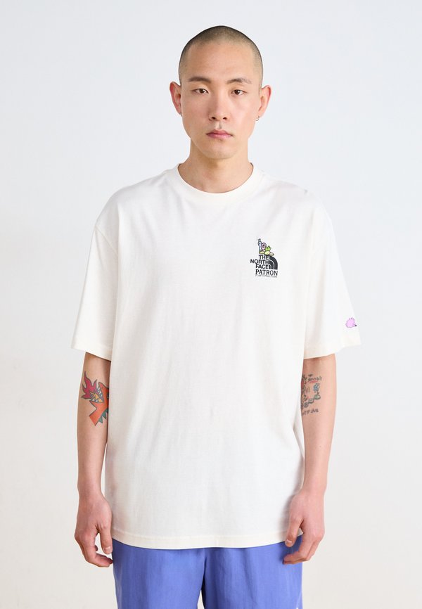 CLEAN TRAILS OVERSIZED TEE - Print T-shirt