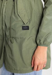 Lee Parka - olive