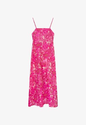 Roze bloemenjurk met dunne bandjes, voorzien van een patroon van grote bloemen en bladeren, gemaakt van lichtgewicht stof, knielengte ontwerp.