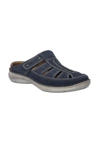 Scarpa slip-on in pelle blu navy con design ritagliato, cuciture crema e suola texturizzata. Presenta una punta arrotondata e un sottopiede imbottito.