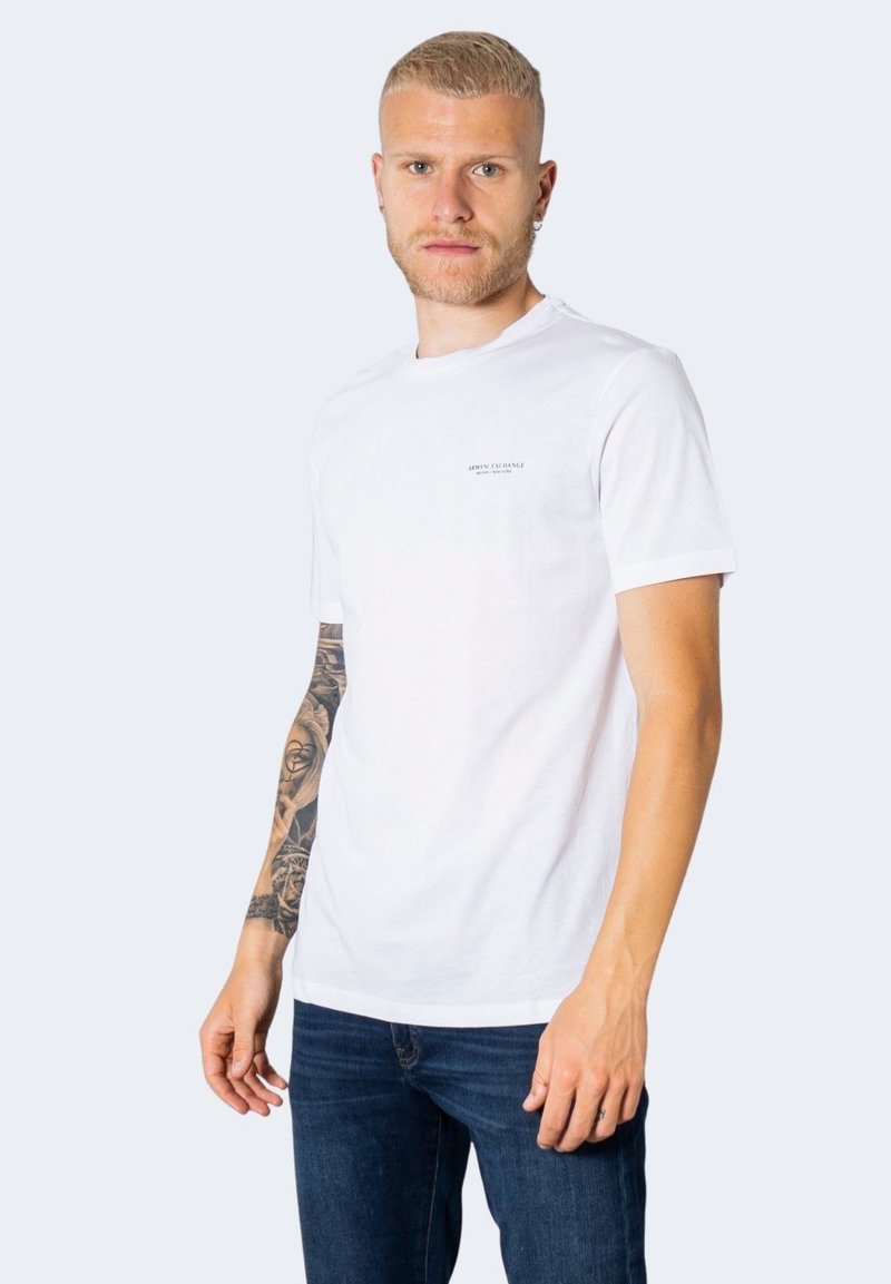 Armani Exchange - T-shirts - white, Forstørre