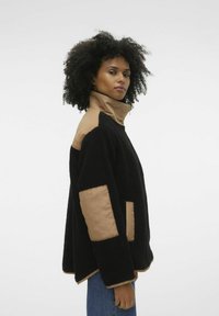 Vero Moda VMLUNE - Flīsa jaka - black