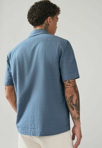 Next SHORT SLEEVE REGULAR FIT - Skjorter - blue