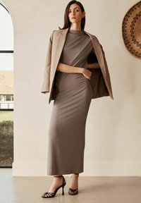 Next - Vestito lungo - mink brown Immagine in miniatura 1