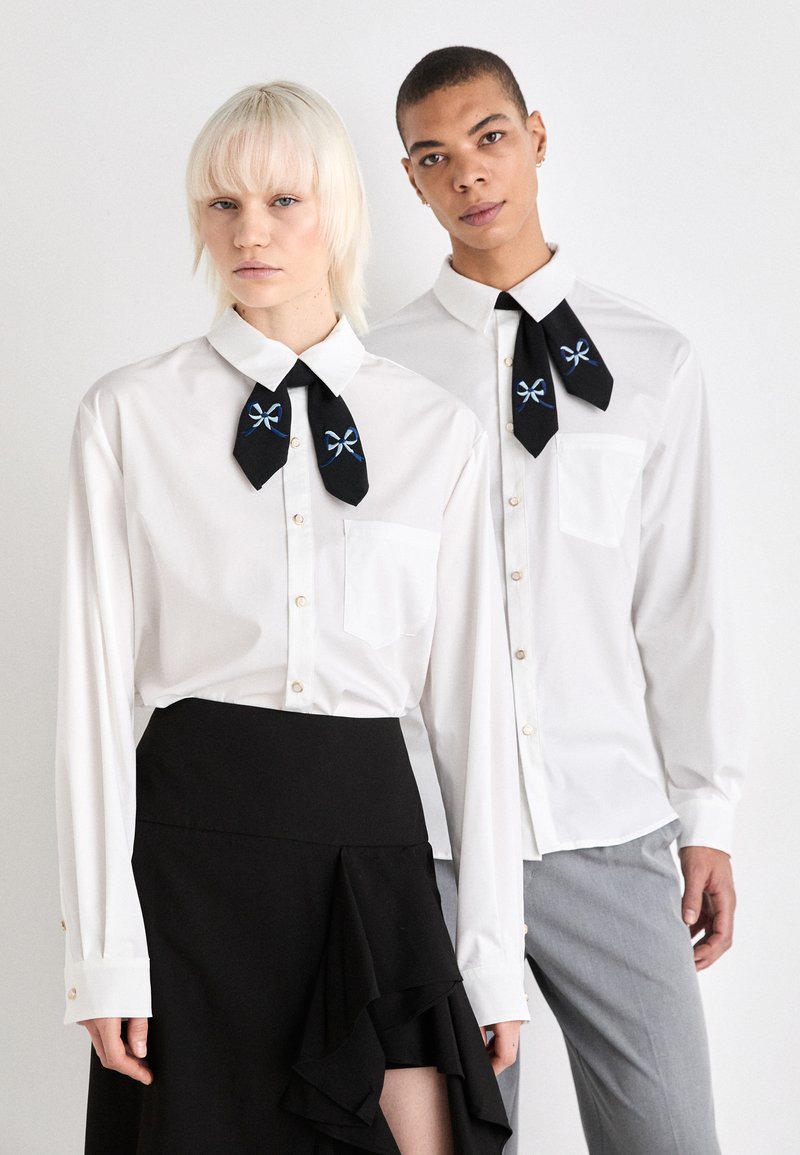 Sister Jane LILIAN TIE SHIRT UNISEX - Krekls - white