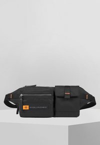 Piquadro Marsupio - black