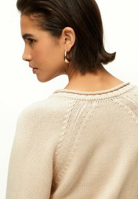Next ROLL EDGE POCKET DETAIL - REGULAR FIT - Kofta - neutral brown