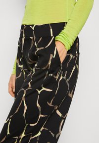 b.young BYRizetta - Broek - black mix