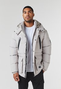 CLOSURE London EXPEDITION JACKET - Vinterjakke - stone