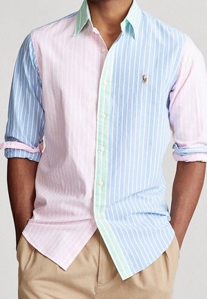 Vapaa-ajan kauluspaita - light pink