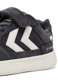 Hummel POWER PLAY - Sneakers - white obsidian black