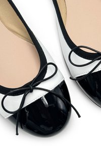Ballerette COLONNA PATENT TOE - Ballerina's - white/wit - Zalando.nl