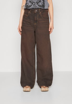 JAYA - Blugi loose fit - brown