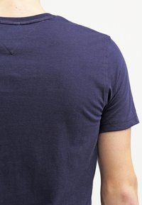 Hilfiger Denim Jednoduché tričko - dark blue
