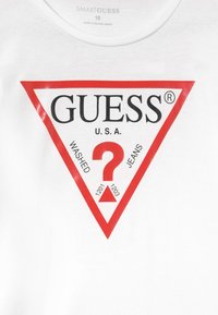 Guess JUNIOR CORE - T-shirt med print - true white