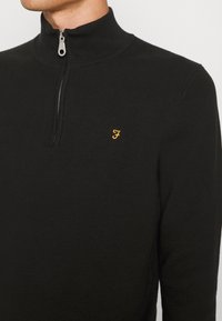 Farah LOUDER 1/4 ZIP - Camisola - black