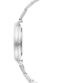 Schlanke silberne Armbanduhr mit Metallgliederarmband, von der Seite gezeigt, wobei die Krone und die Gehäusedicke hervorgehoben werden.