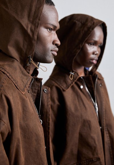 Sunnei CAR COAT UNISEX - Vasaras jaka - brown