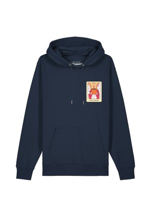 Navyblauer Hoodie mit Fronttasche und Kordeln, mit einer kleinen bunten Grafik von Händen, die Kaffee in eine Tasse eingießen, mit dem Text "THE COFFEE".