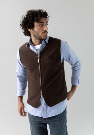 CESS RYAN BOIL - Vest - chocolate brown