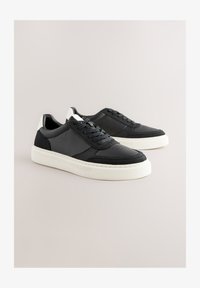 Non sélectionné, black