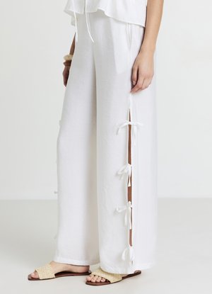 Calliope PALAZZO FIOCCHETTI - Stoffhose - bianco lana