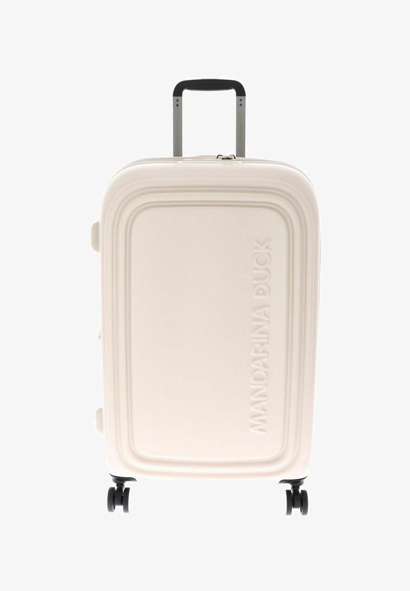 Valise rigide rose pâle avec poignée noire extensible, quatre roues pivotantes noires et logo vertical "Mandarina Duck" à l'avant.