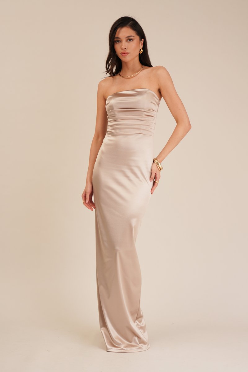 WAL G TALL - TALLY BANDEAU MAXI DRESS - Jerseykjole - champagne, Forstør