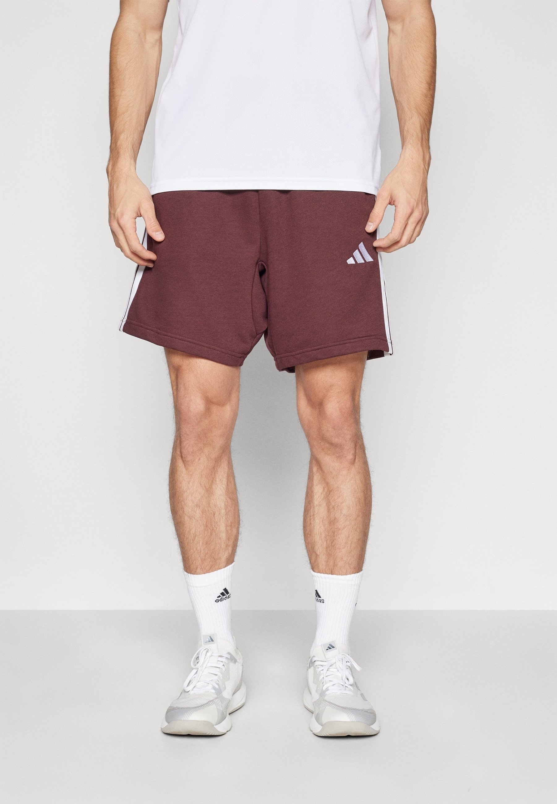 adidas Sportswear Pantaloncini sportivi dark red/rosso scuro