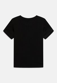 Jack & Jones Junior JJFOREST TEE CREW NECK JNR - Marškinėliai su spaudiniu - black