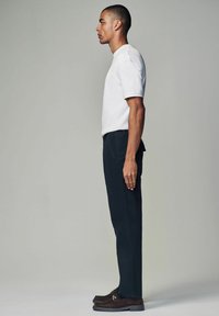 Next REGULAR FIT - UTILITY STYLE - Pantalon classique - navy