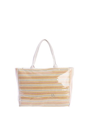 Bolsa tote rectangular con rayas horizontales beige, blancas y marrón claro, asas crema y un acabado brillante en la superficie frontal.