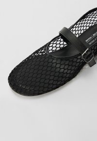 Call it Spring ELYIAA - Balerinke - black
