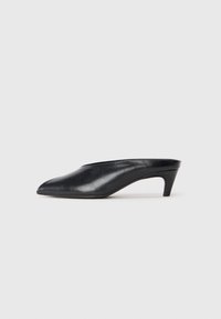 ROSHELL - Muiltjes met hak - black